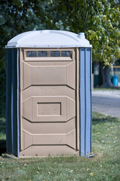 Best Porta potty rental near me  in De Pere, WI
